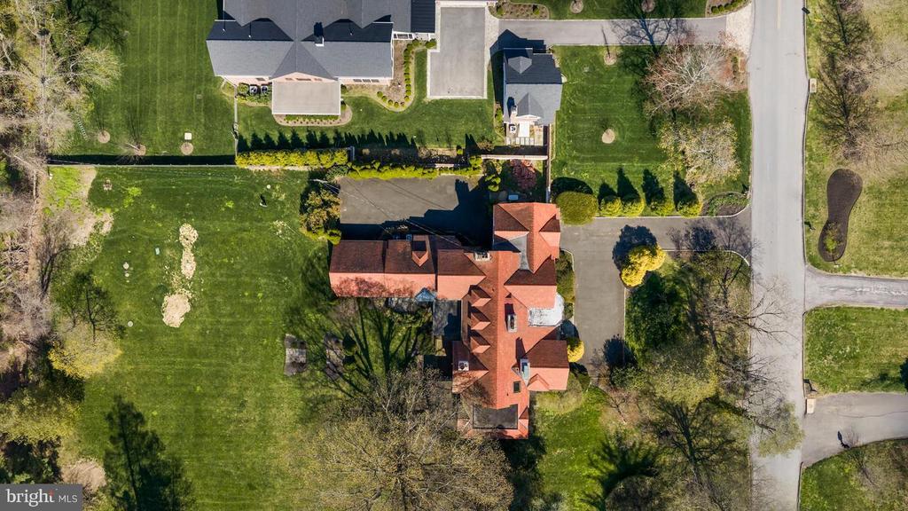 764 MOUNT MORO ROAD