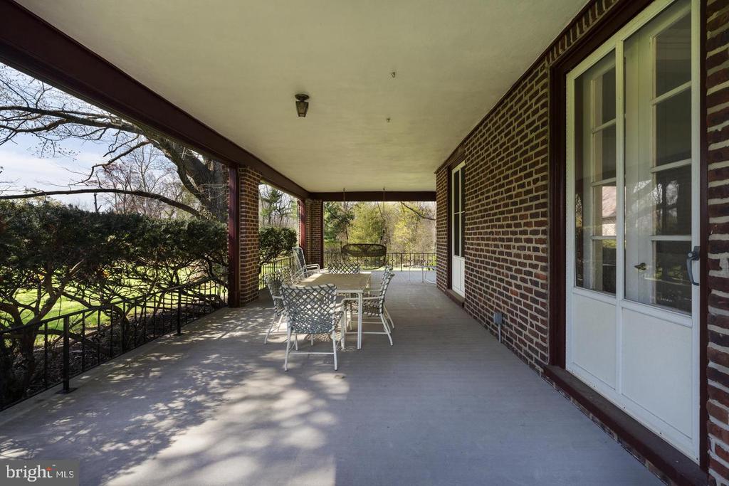 764 MOUNT MORO ROAD