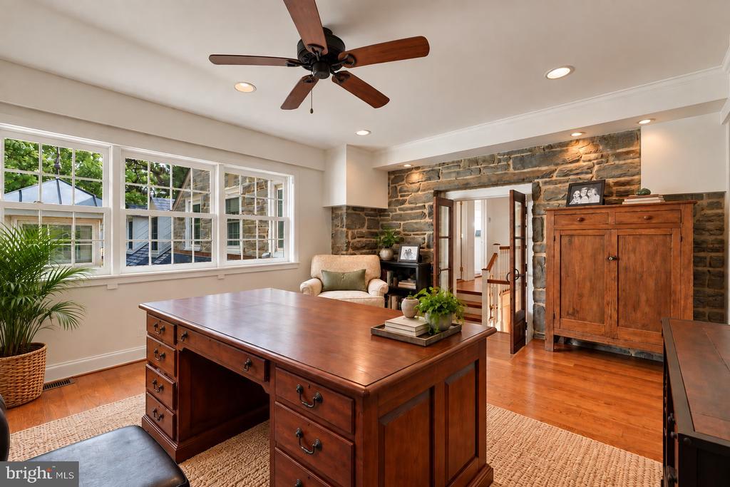 735 RIGHTERS MILL ROAD Unit:           