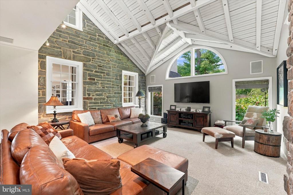 735 RIGHTERS MILL ROAD Unit:           