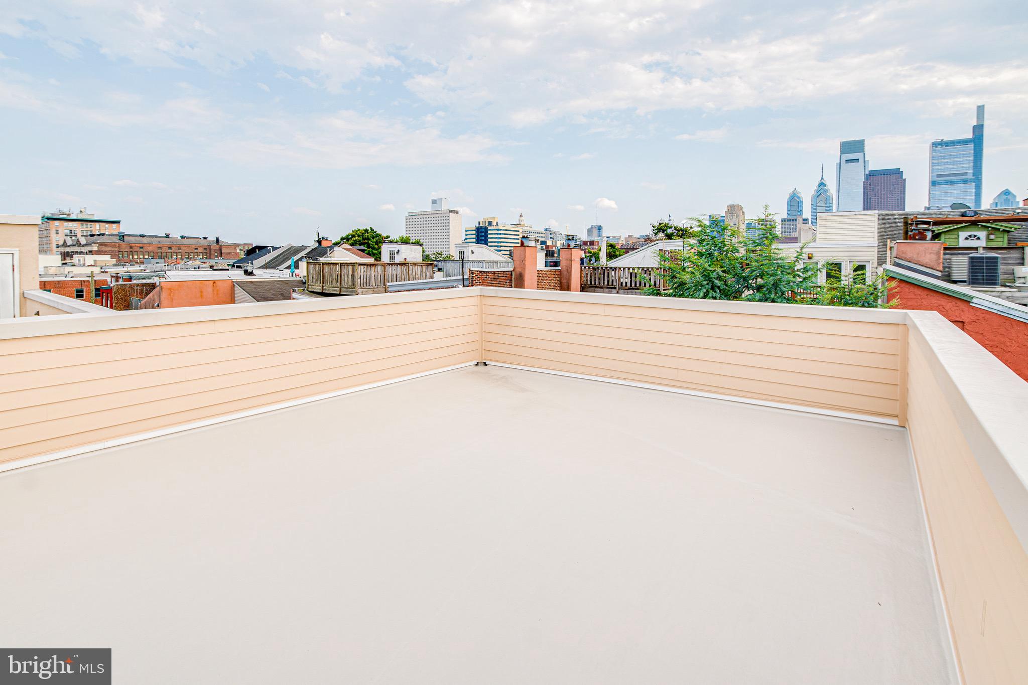 1718 North STREET Unit: 2