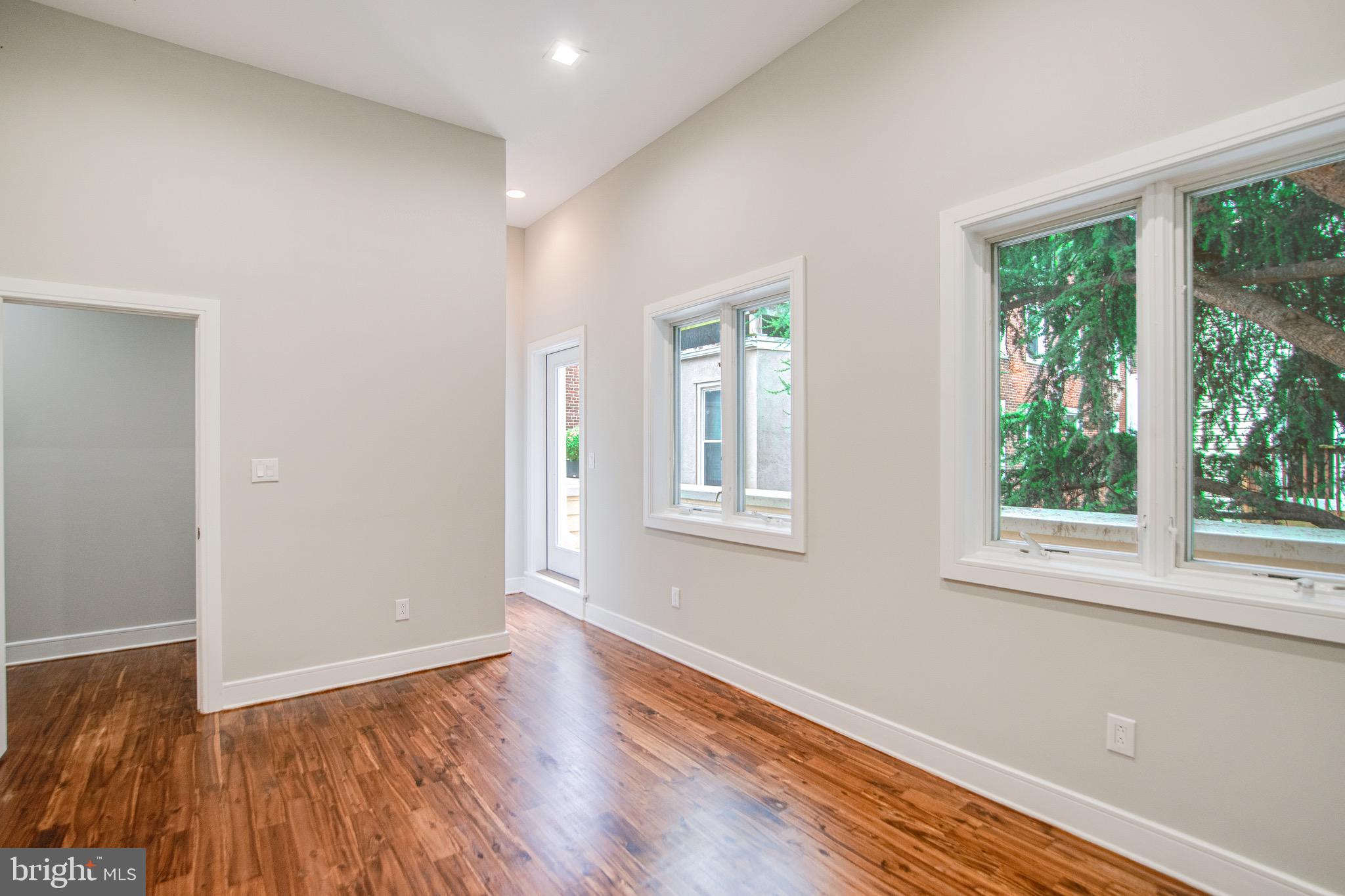 1718 North STREET Unit: 2