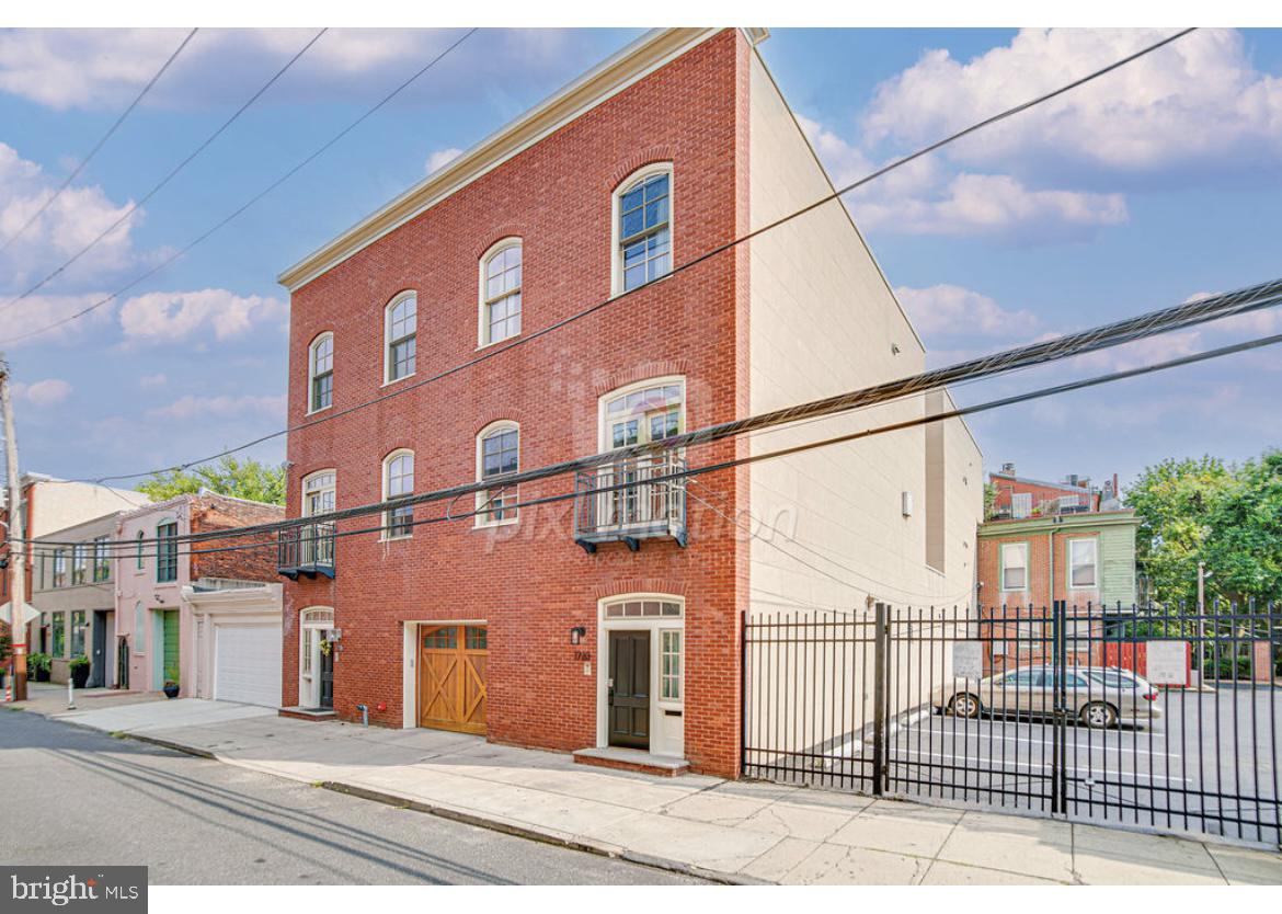 1718 North STREET Unit: 2
