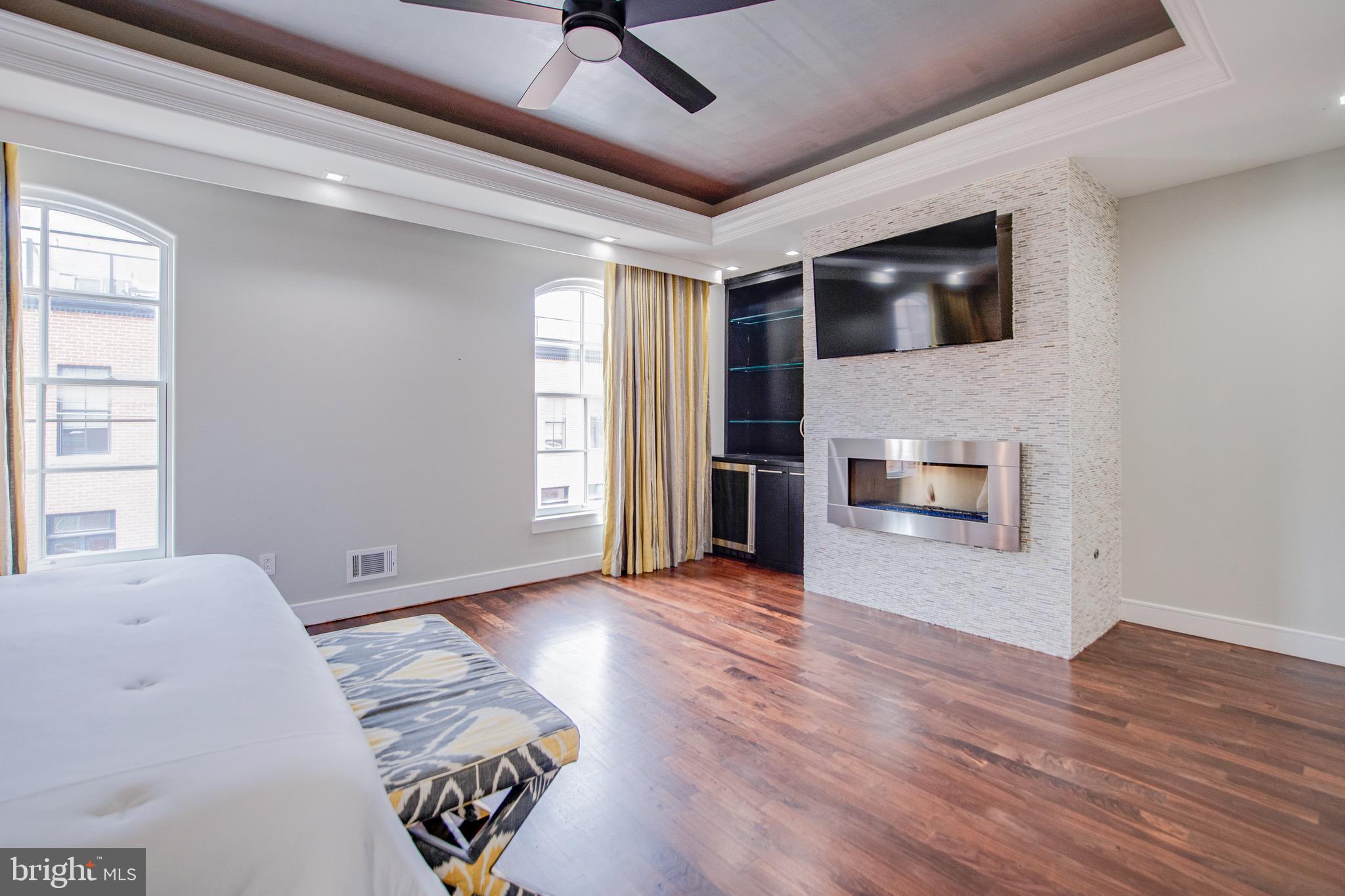 1718 North STREET Unit: 2