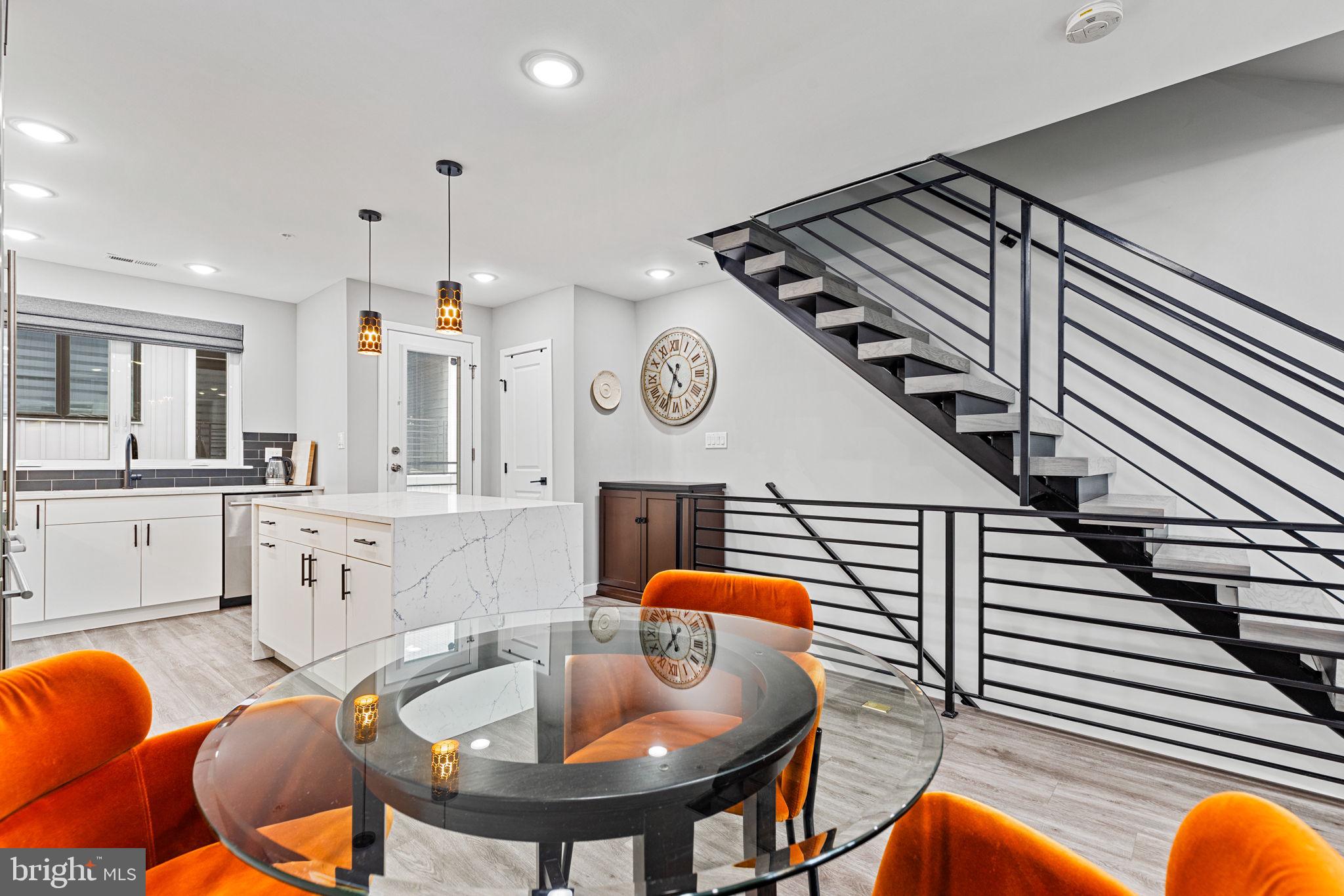 815 Perkiomen St #8