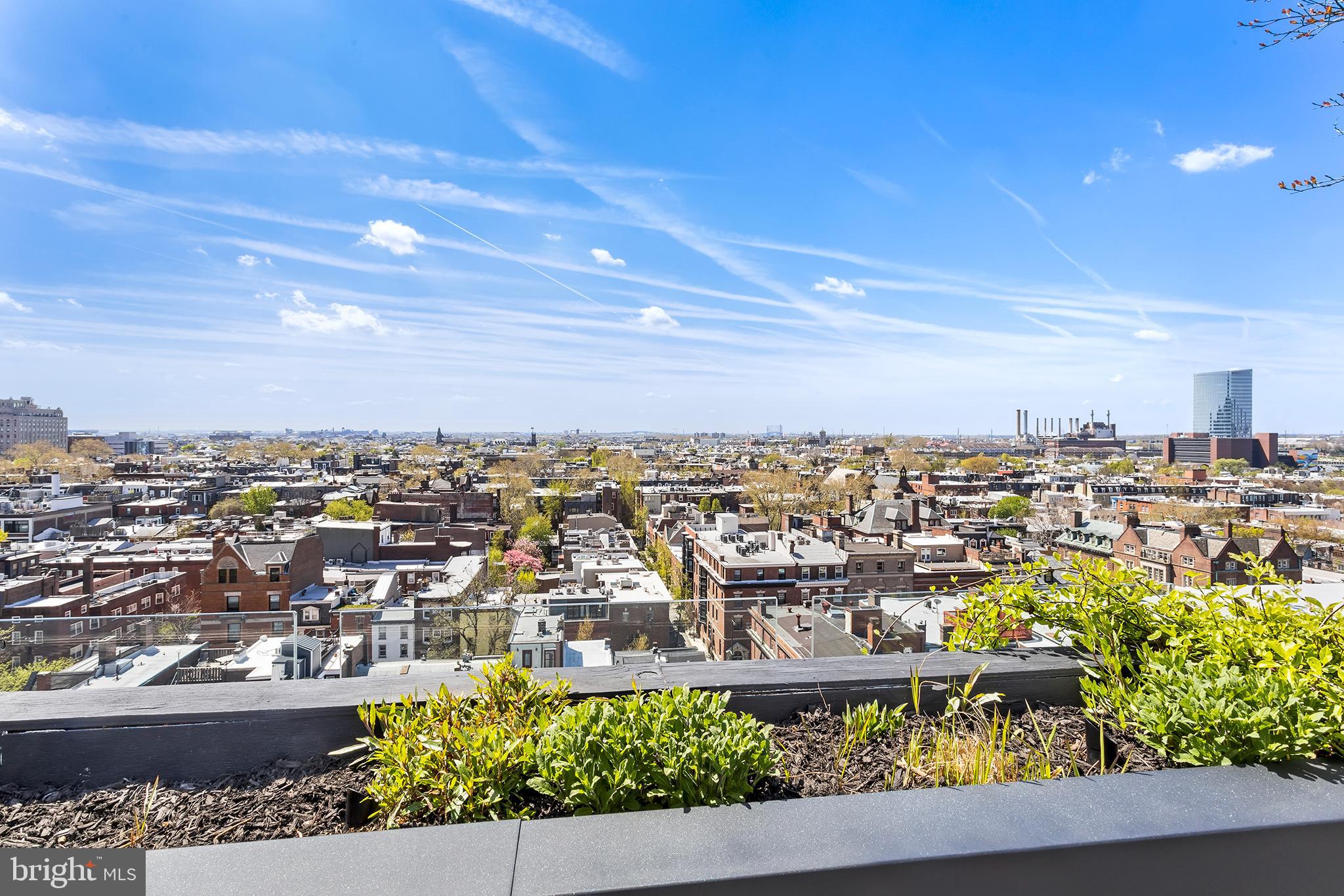 2108-10 Walnut St #Ph