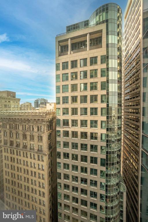 1414 S Penn Sq #23h