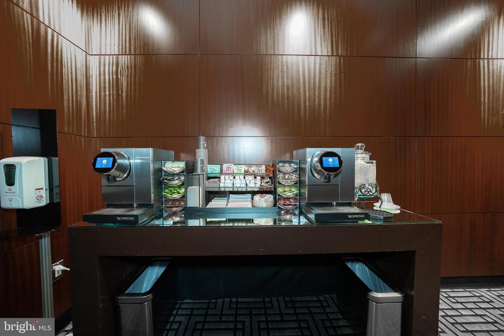 1414 S Penn Sq #23h