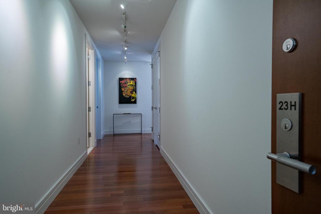 1414 S Penn Sq #23h