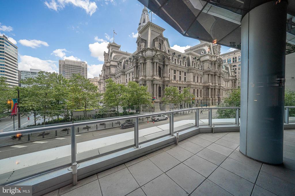1414 S Penn Sq #23h