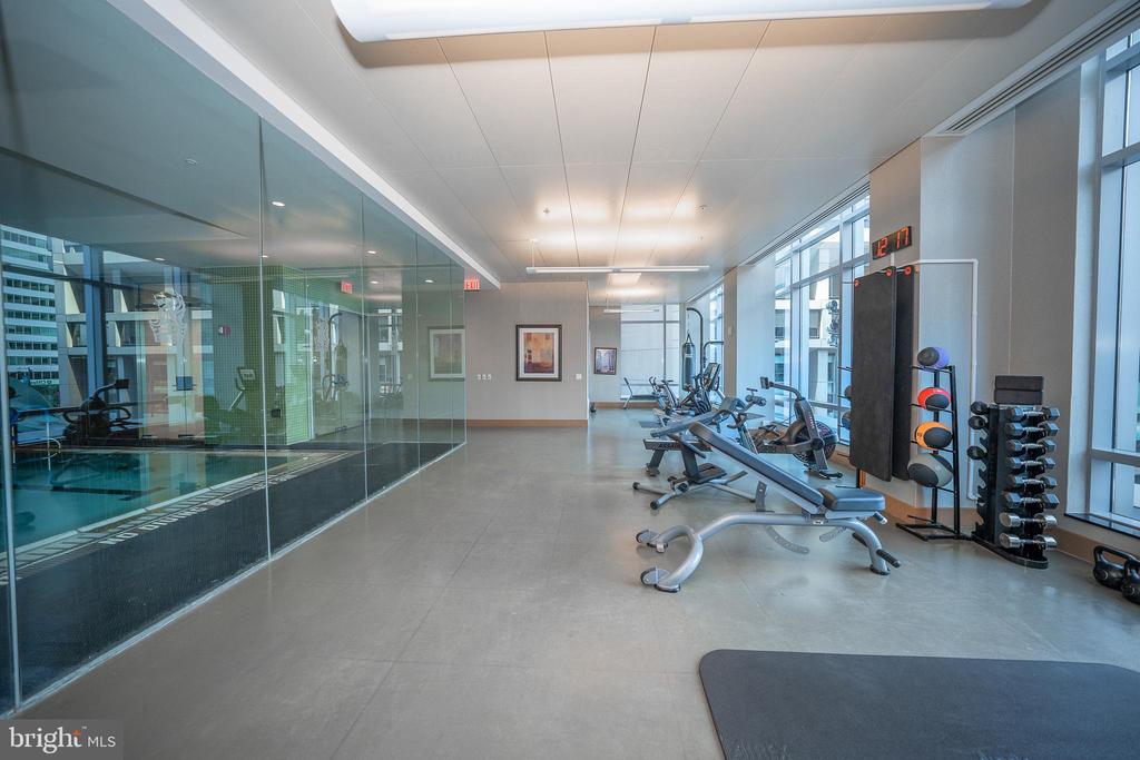 1414 S Penn Sq #23h