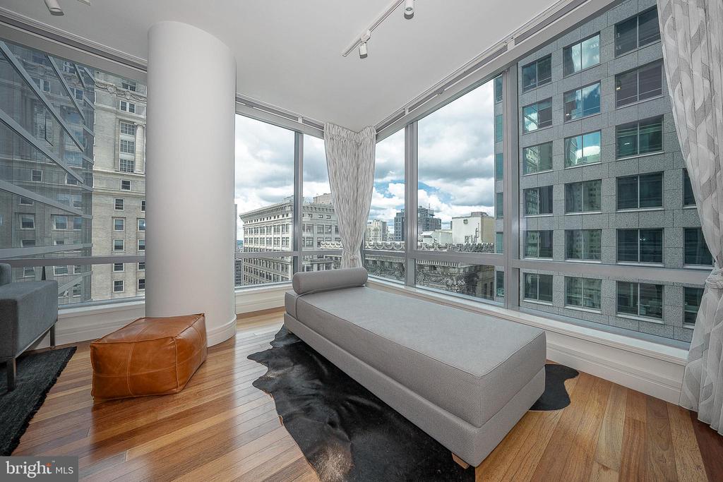 1414 S Penn Sq #23h