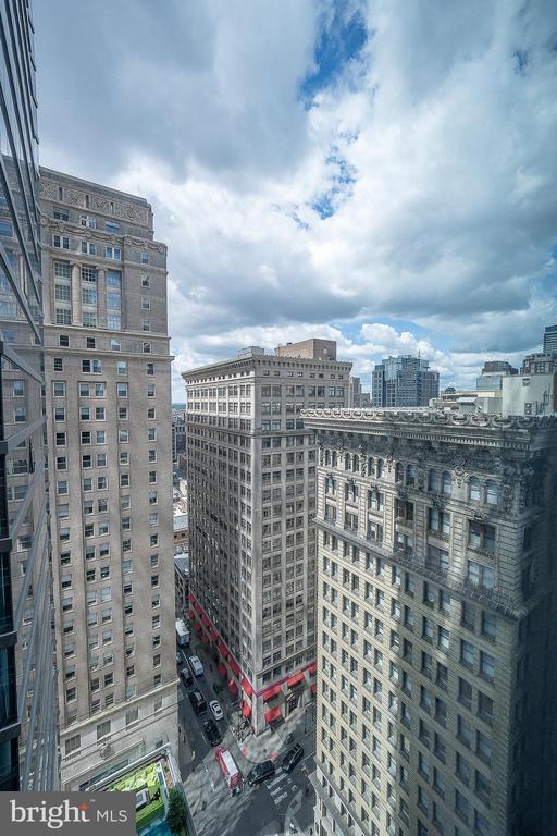 1414 S Penn Sq #23h