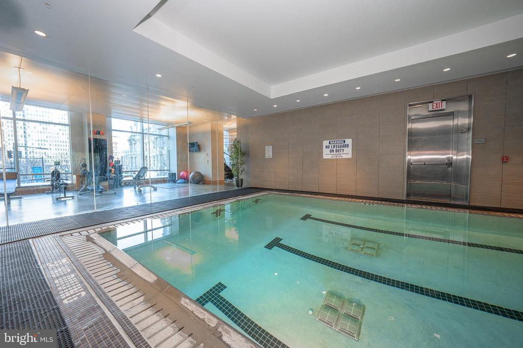 1414 S Penn Sq #23h