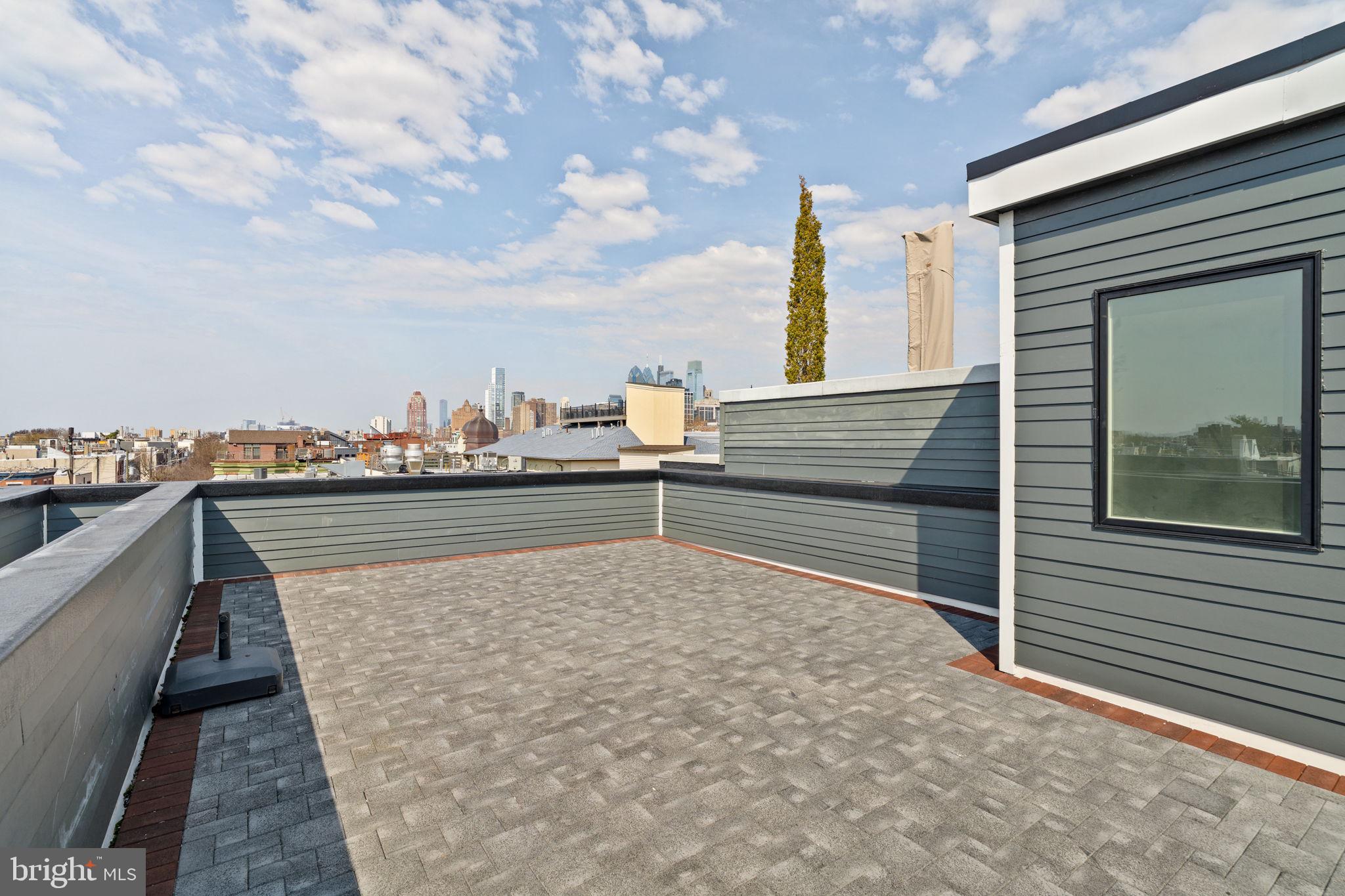 519 BAINBRIDGE STREET A