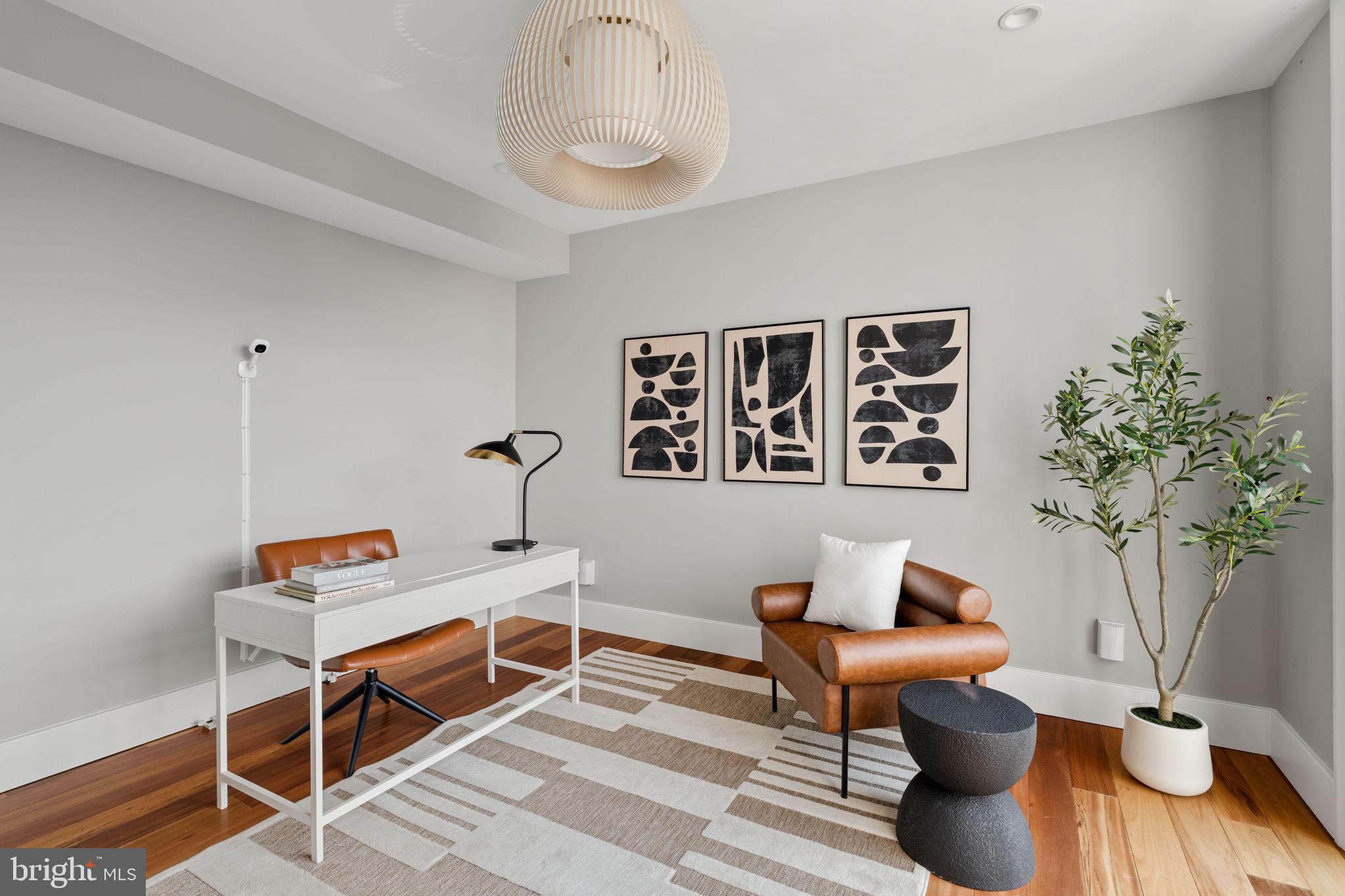 519 BAINBRIDGE STREET A