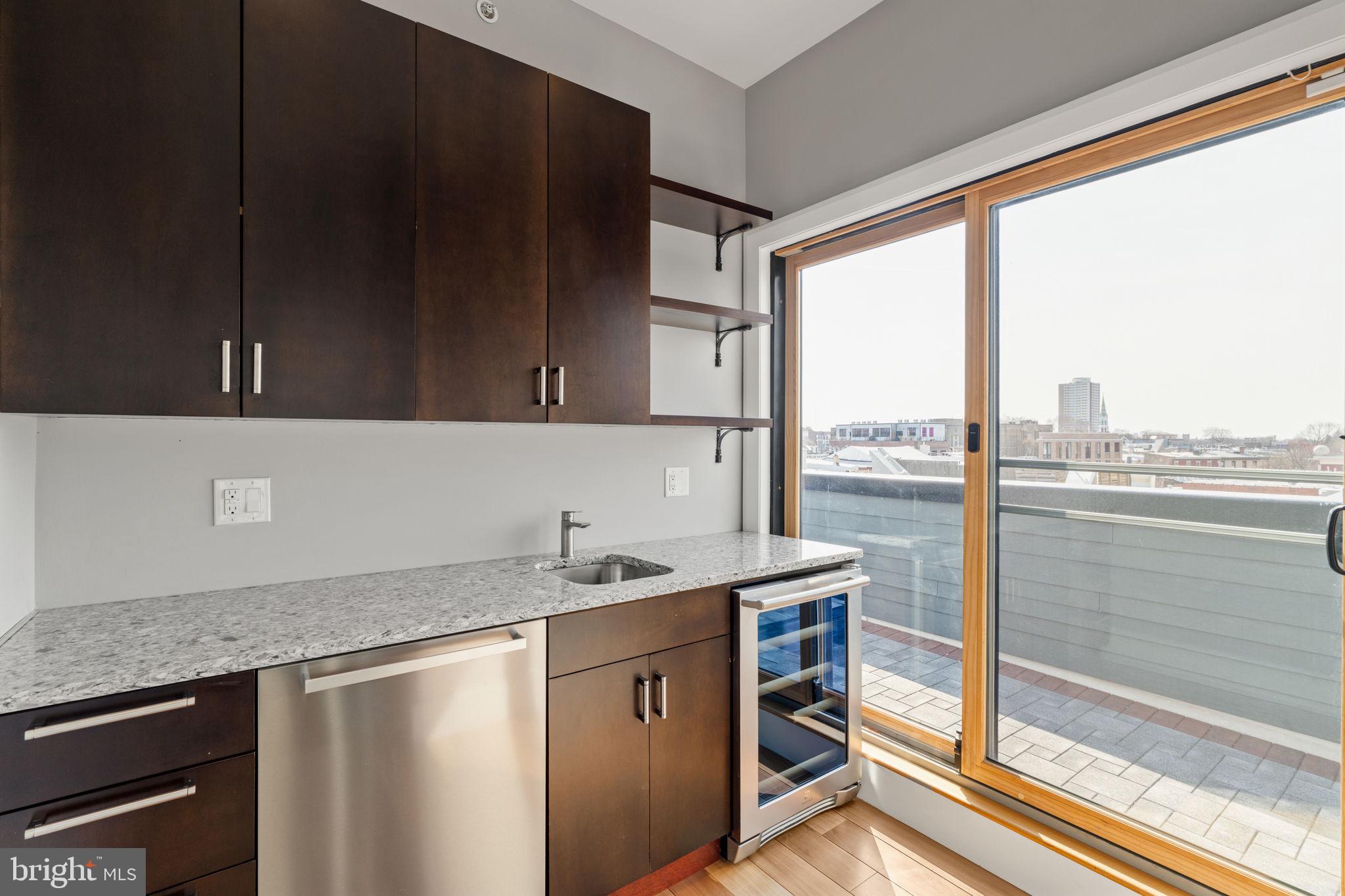 519 BAINBRIDGE STREET A