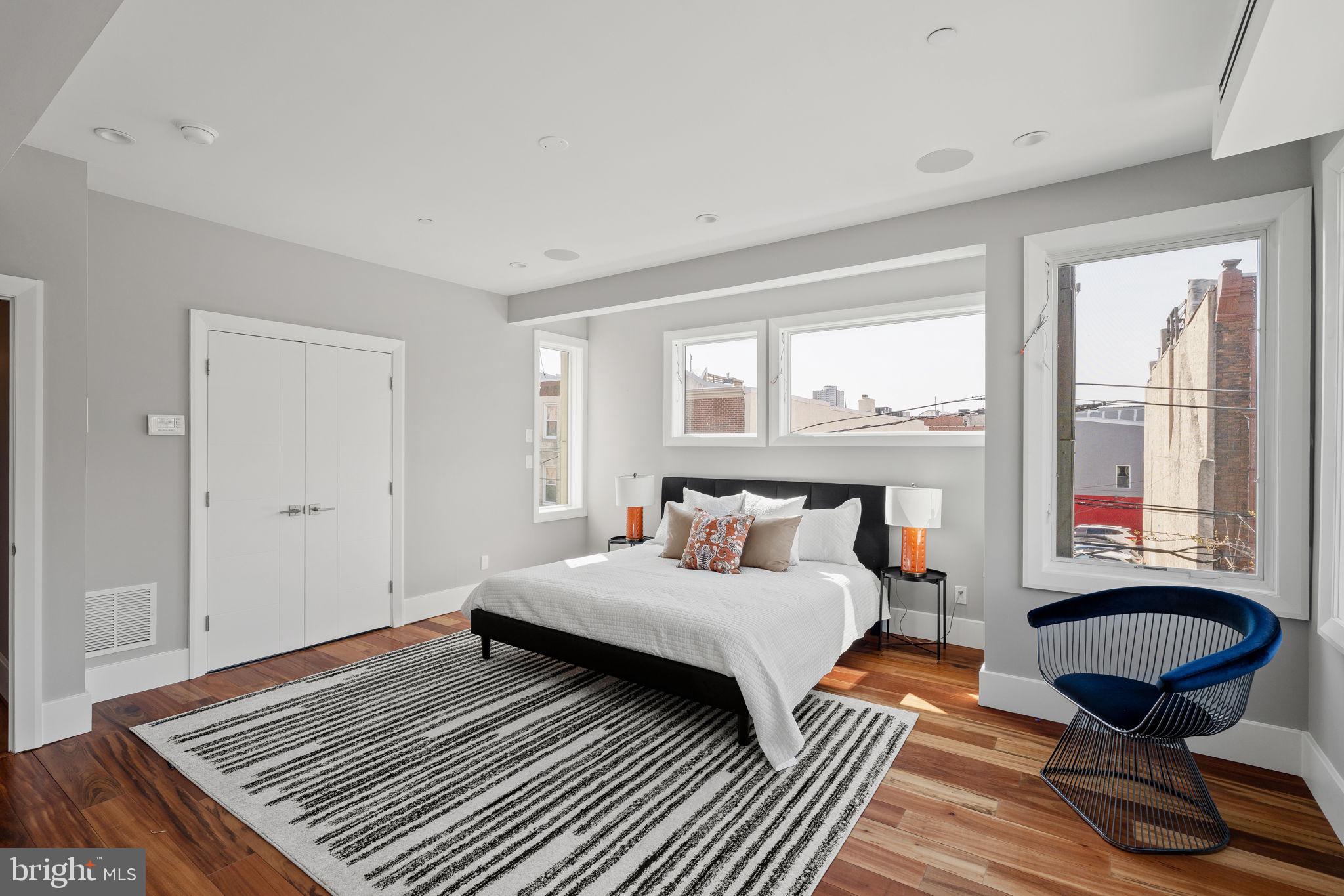 519 BAINBRIDGE STREET A