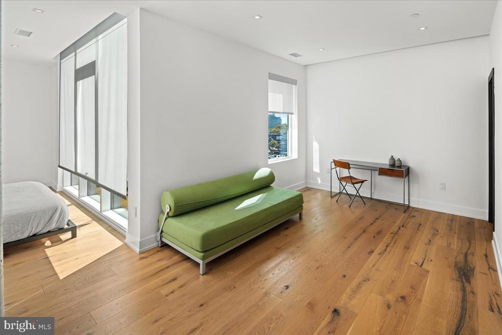 2108 WALNUT STREET Unit: PH