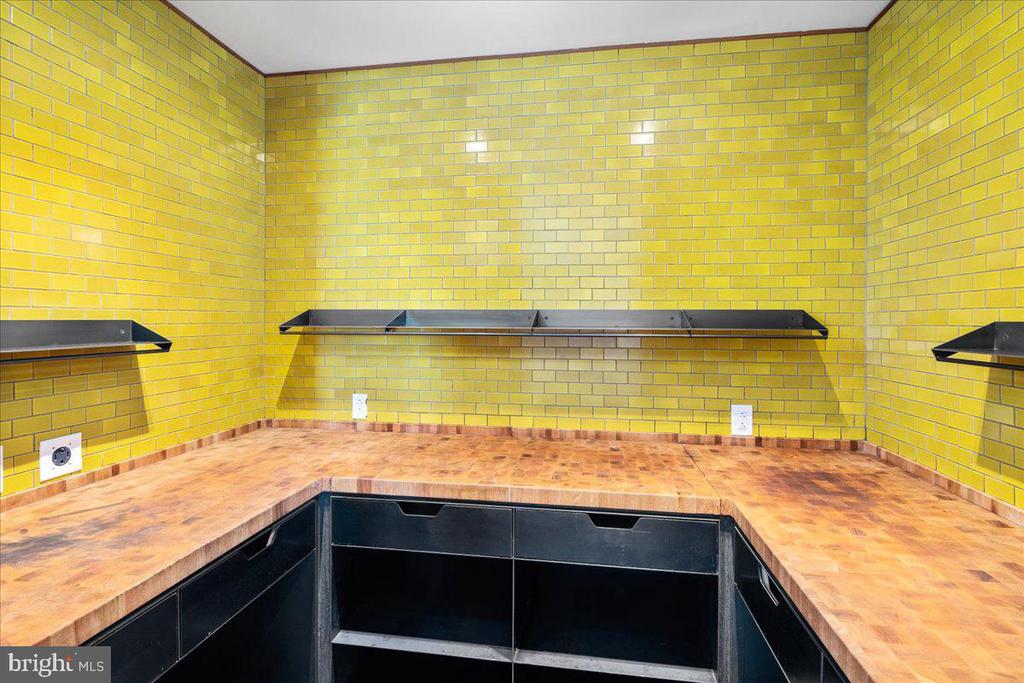 2108 WALNUT STREET Unit: PH