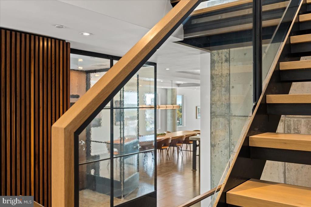 2108 WALNUT STREET Unit: PH