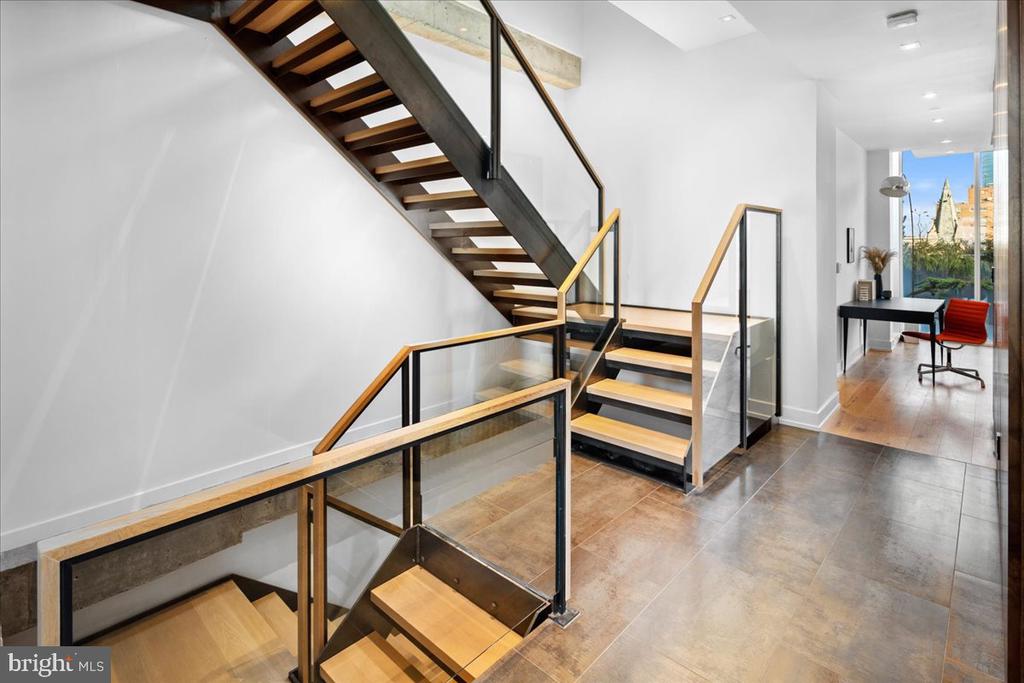 2108 WALNUT STREET Unit: PH