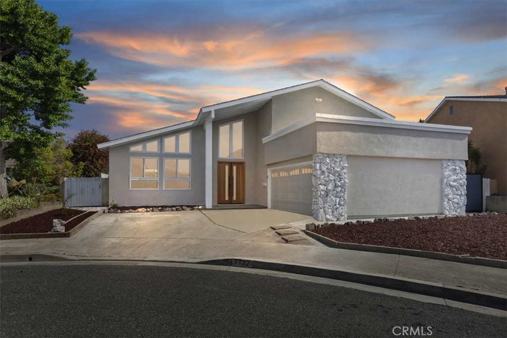 7722 Gonzaga Place