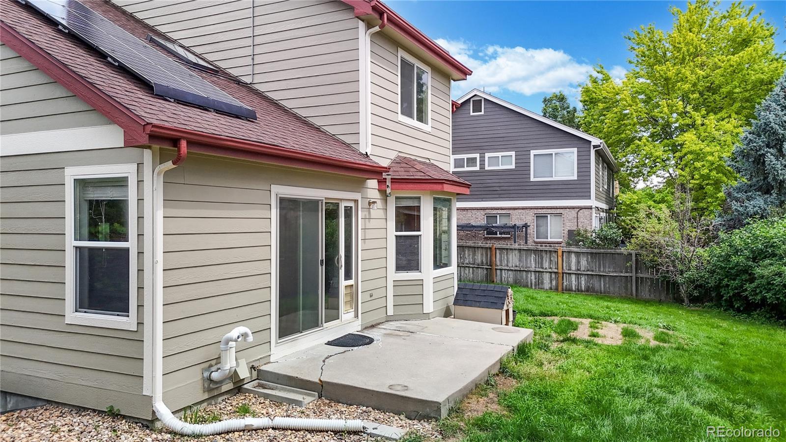 1619 Hemlock Way