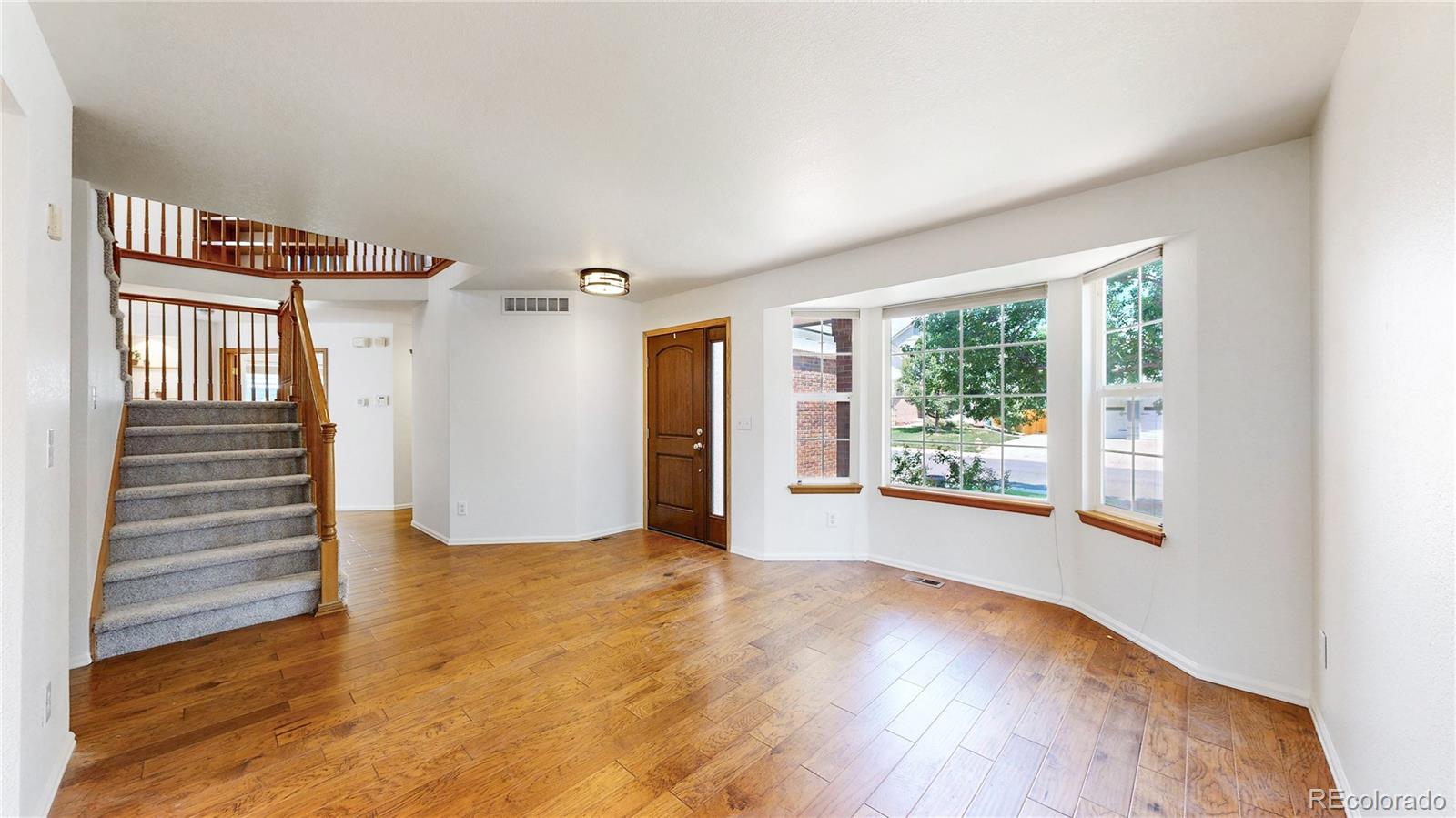 1619 Hemlock Way