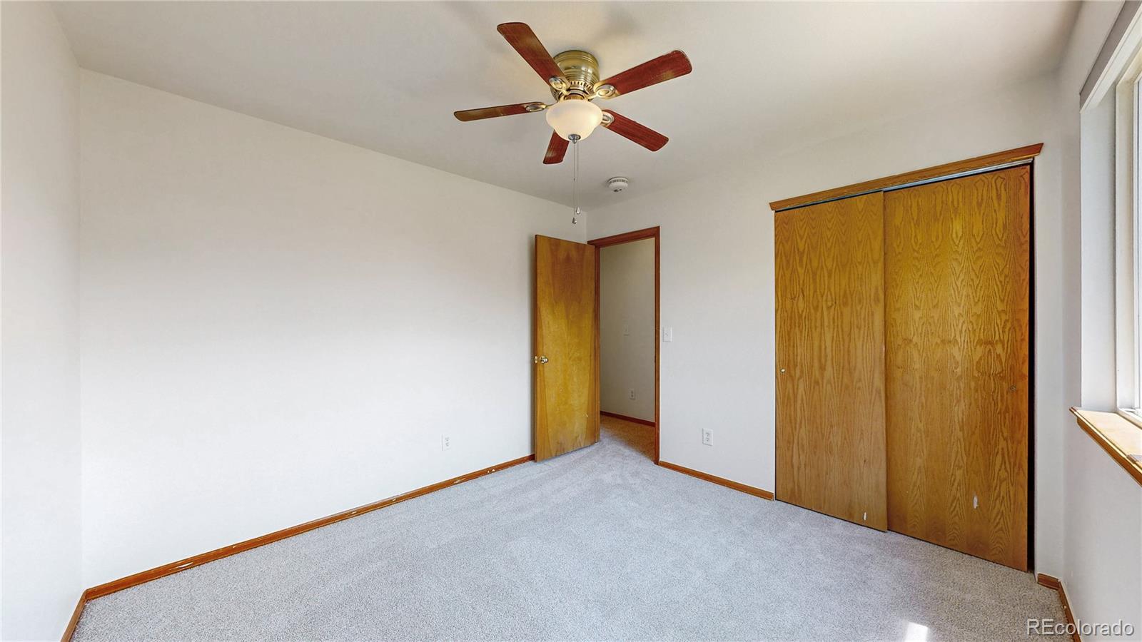 1619 Hemlock Way
