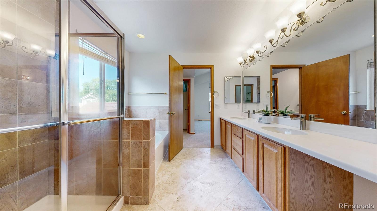 1619 Hemlock Way