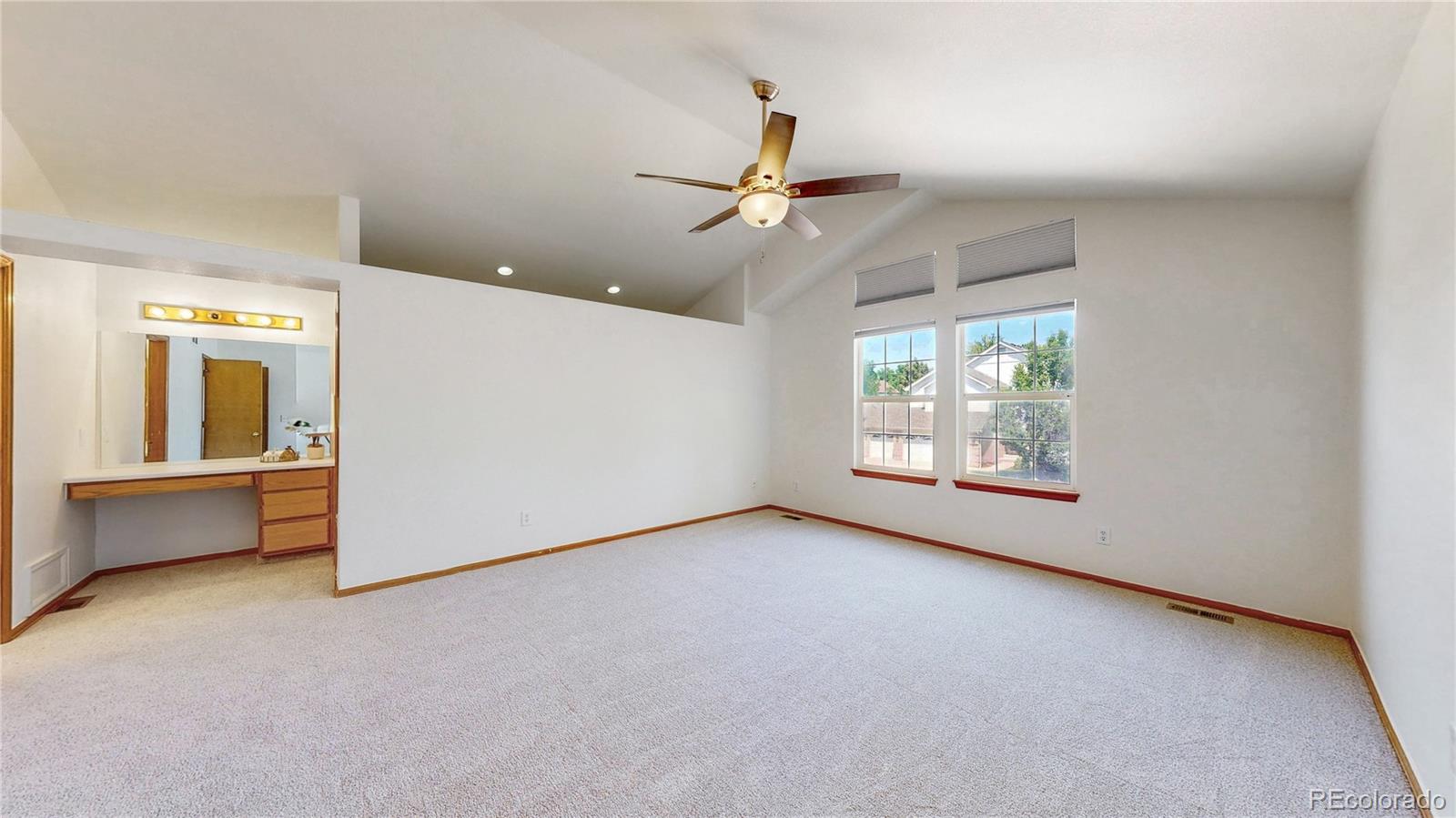 1619 Hemlock Way