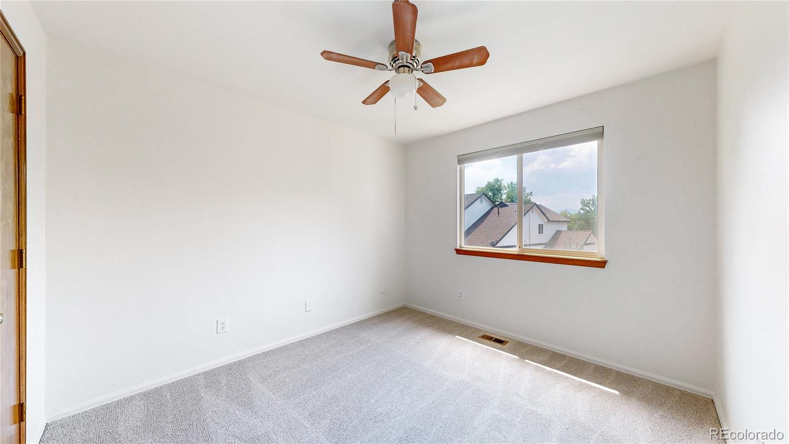 1619 Hemlock Way