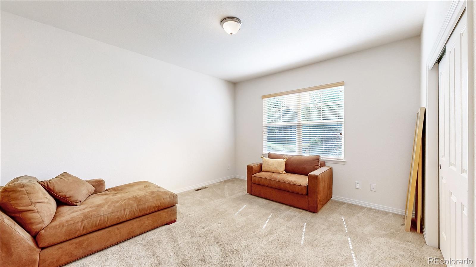 14230 Lakeview Lane