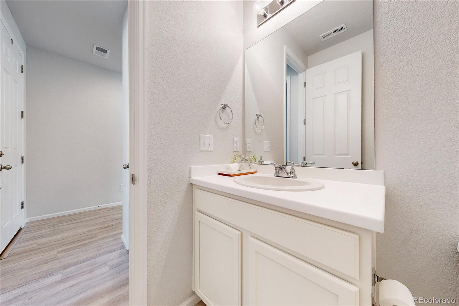 6190 Bauer Court