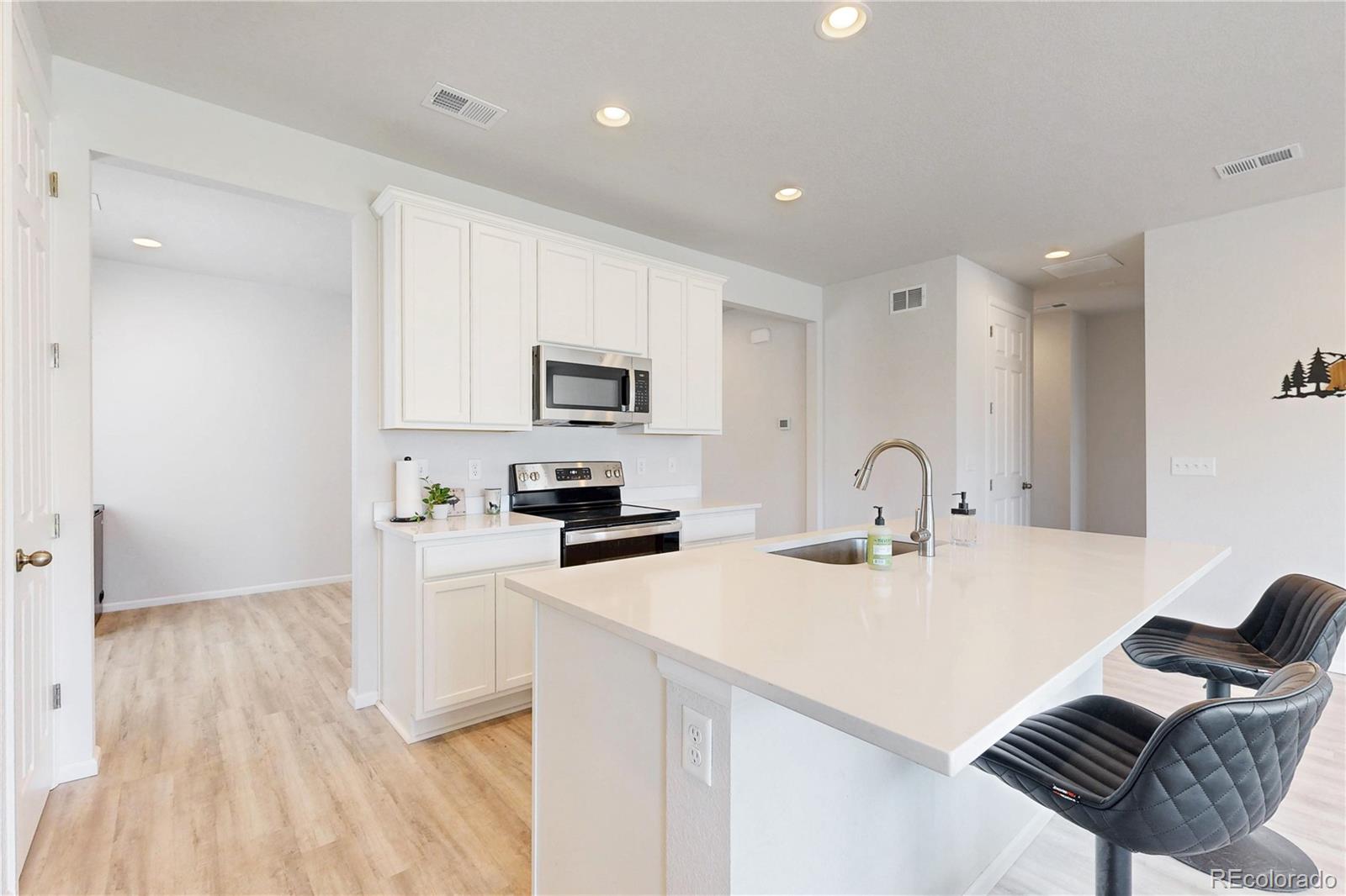 6190 Bauer Court