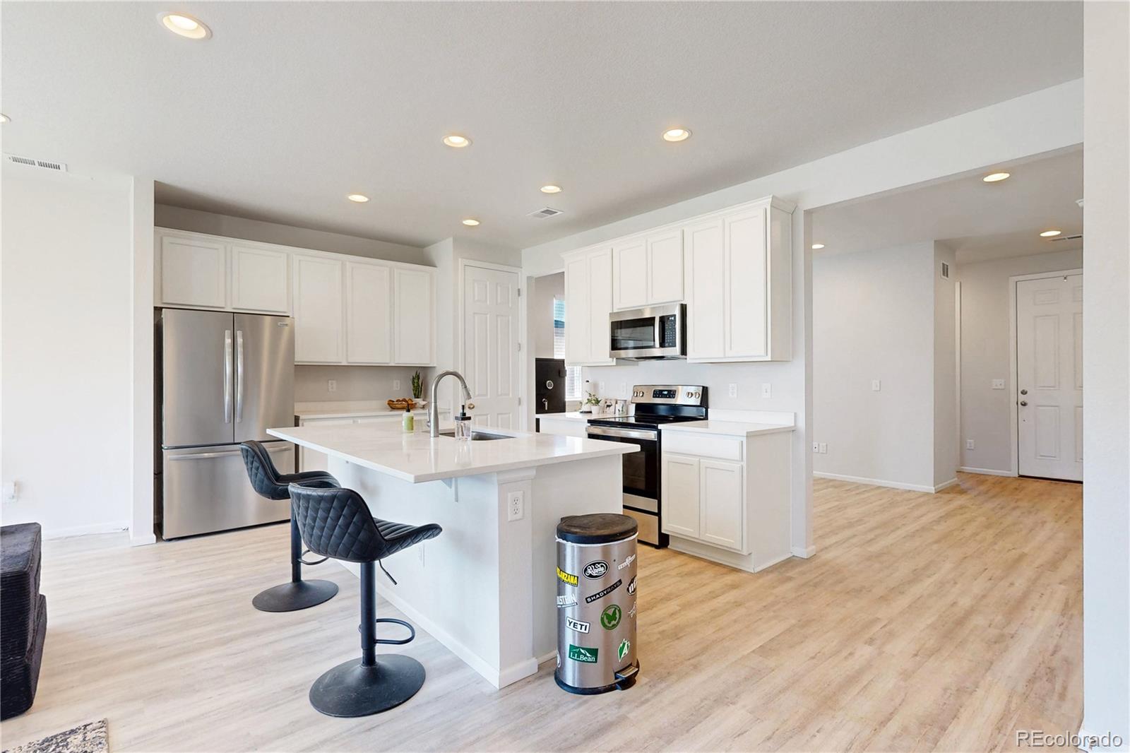 6190 Bauer Court
