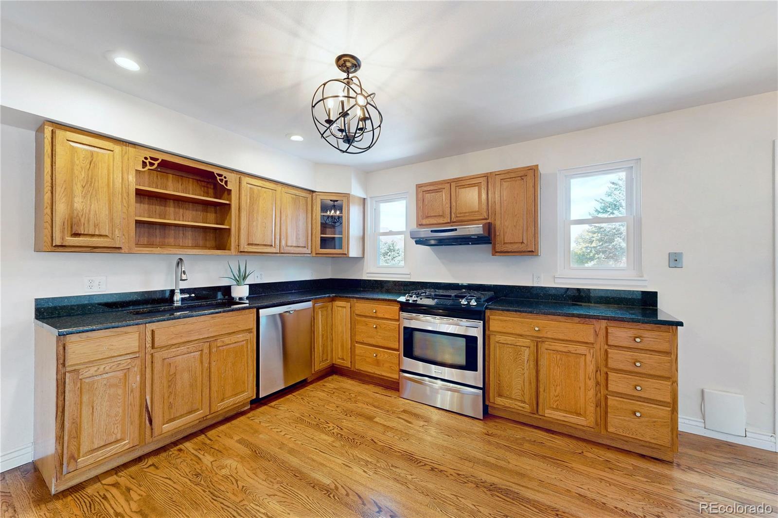 1461 Kennedy Drive