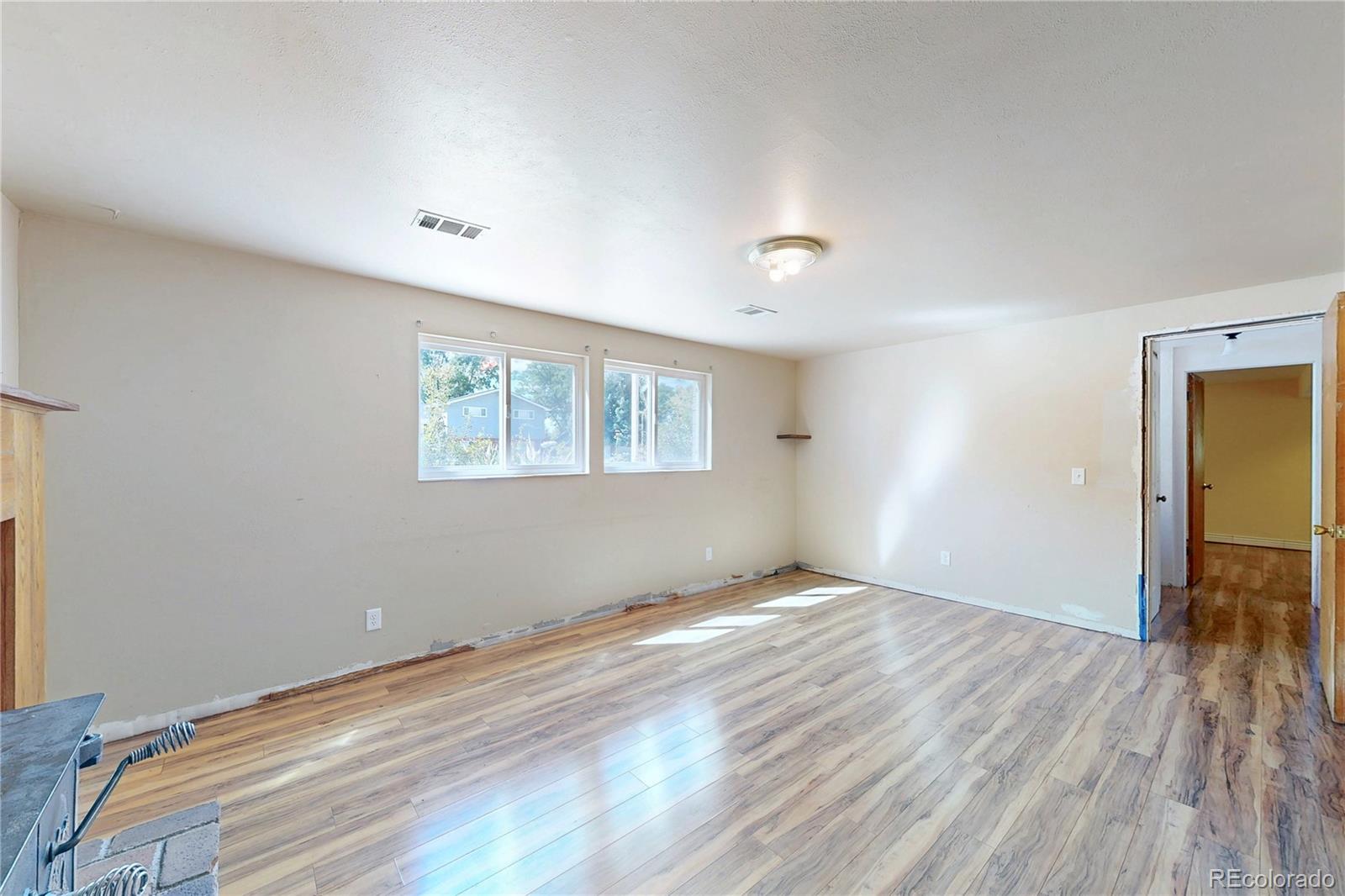 1461 Kennedy Drive