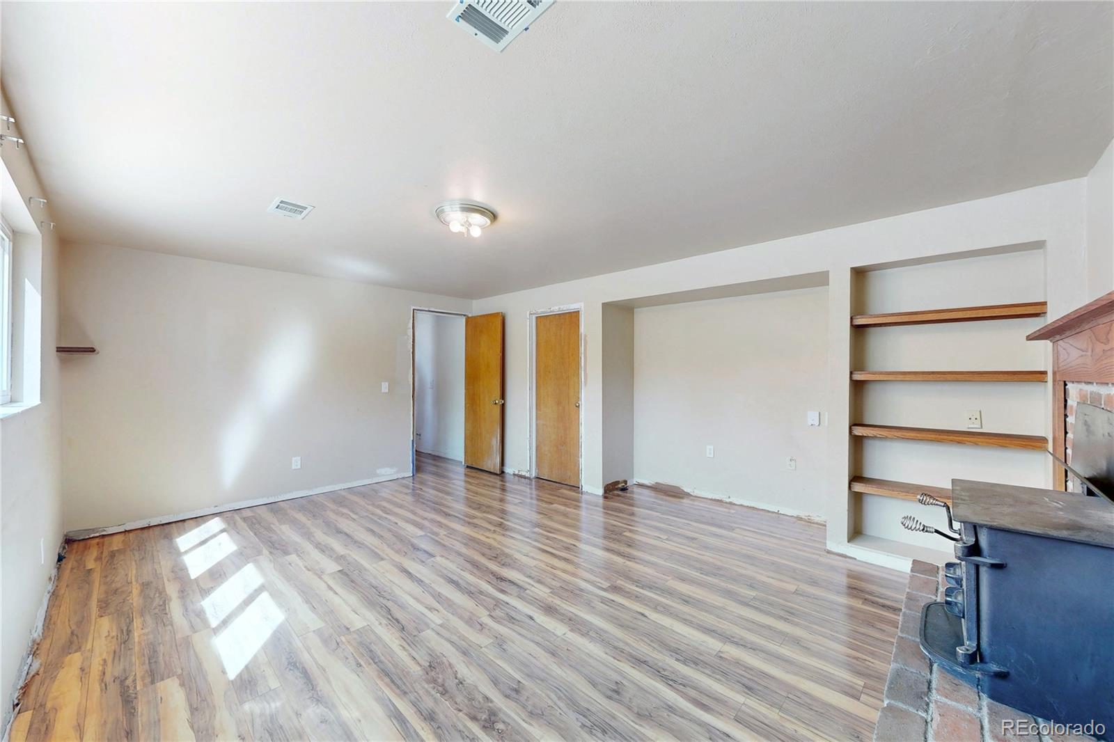 1461 Kennedy Drive