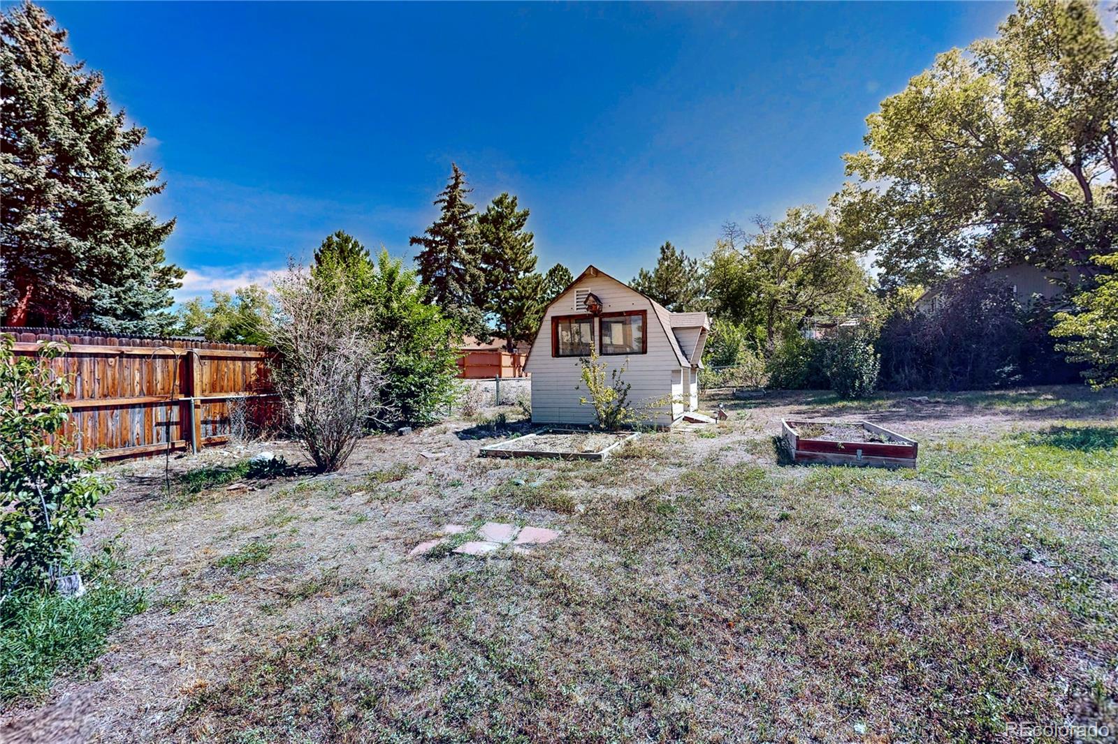 1461 Kennedy Drive