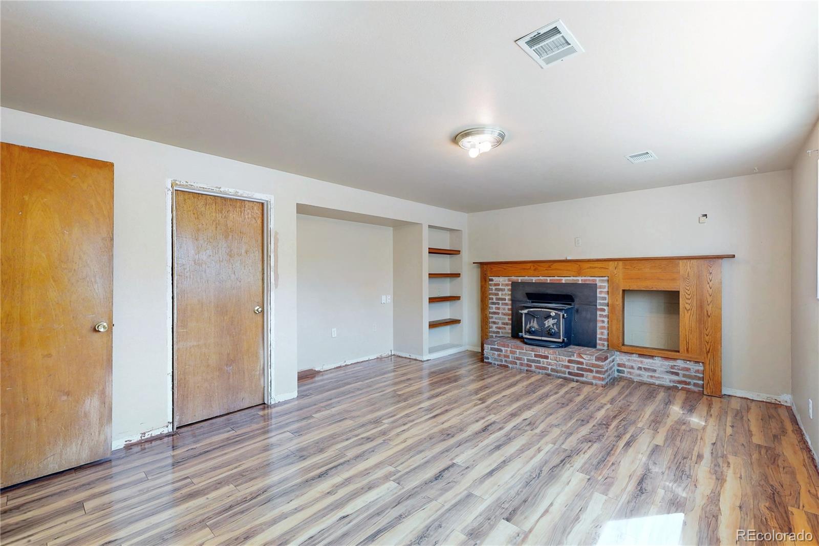 1461 Kennedy Drive