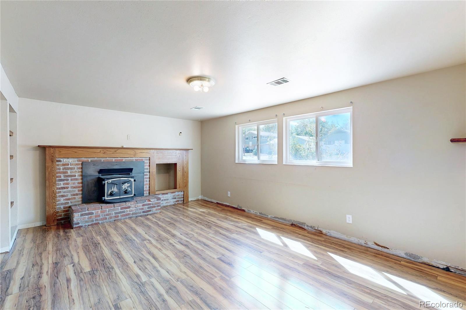 1461 Kennedy Drive