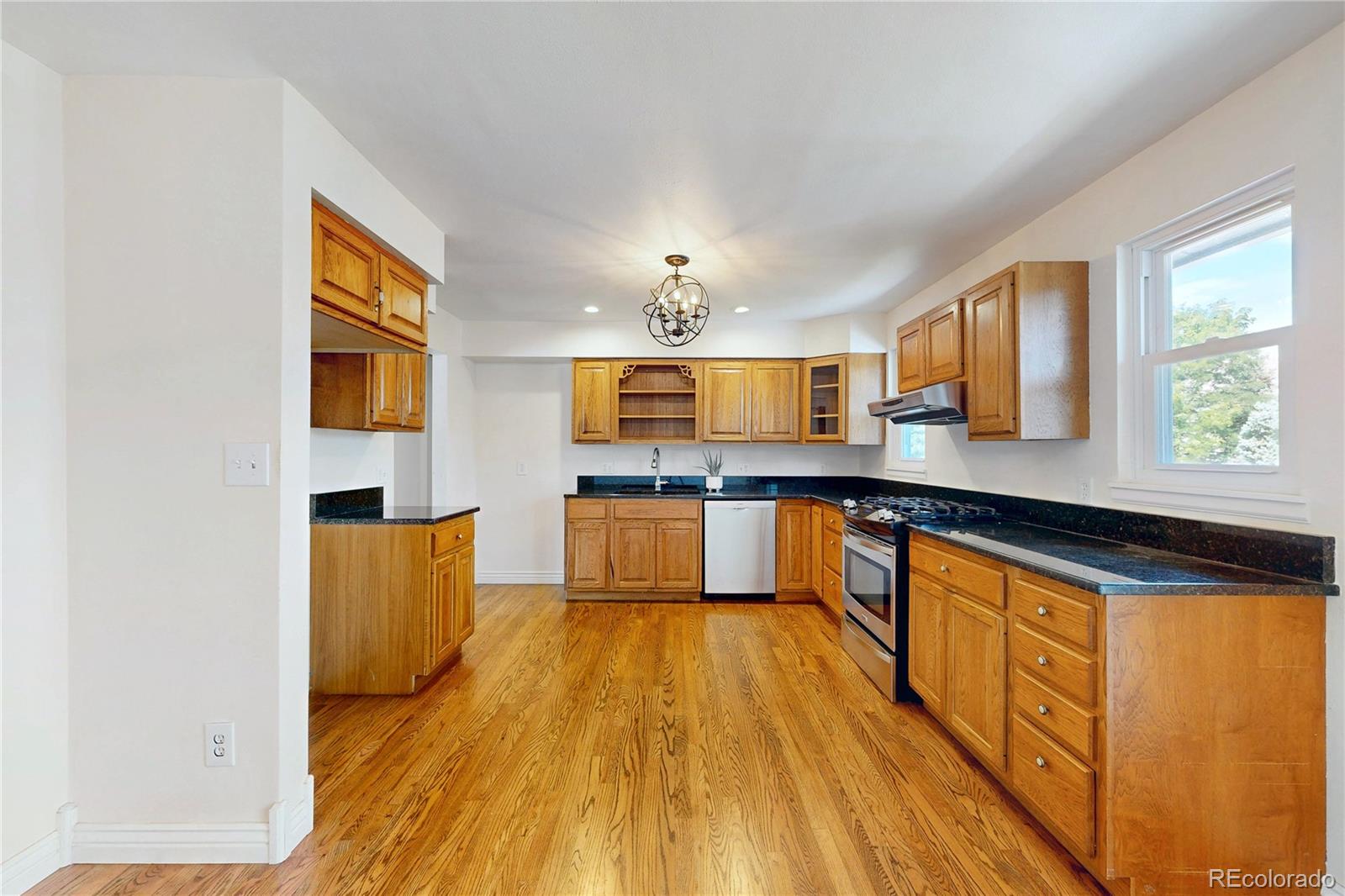 1461 Kennedy Drive