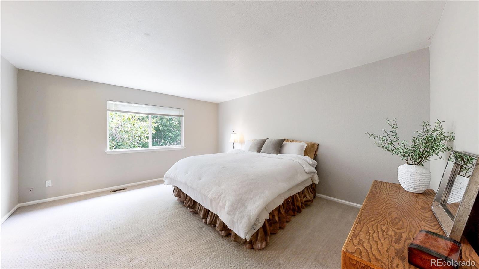 712 Pendleton Avenue