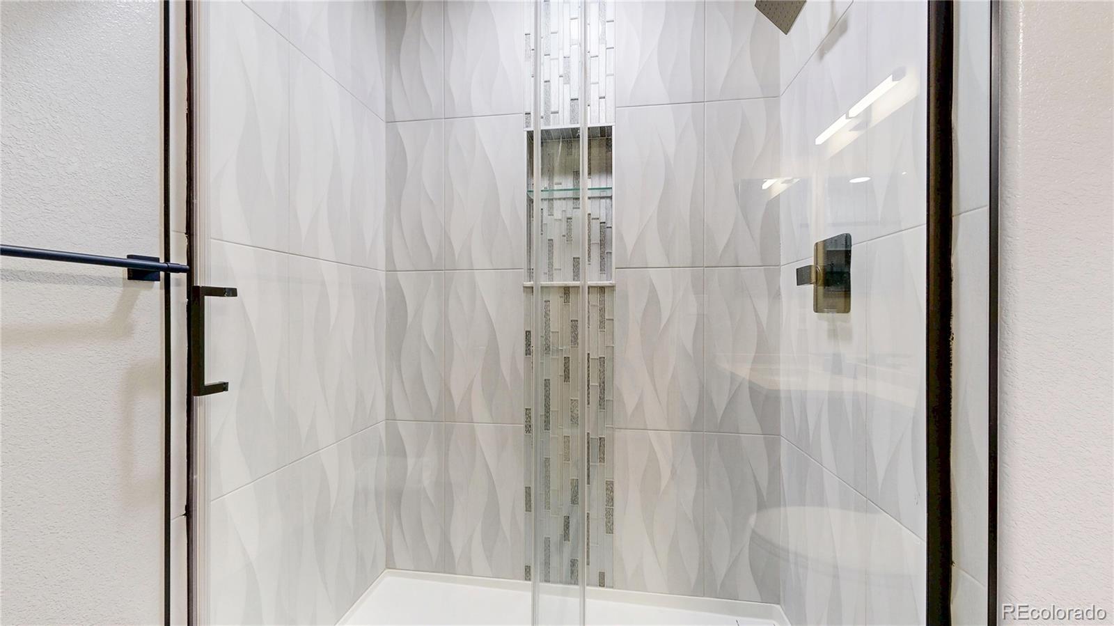 712 Pendleton Avenue