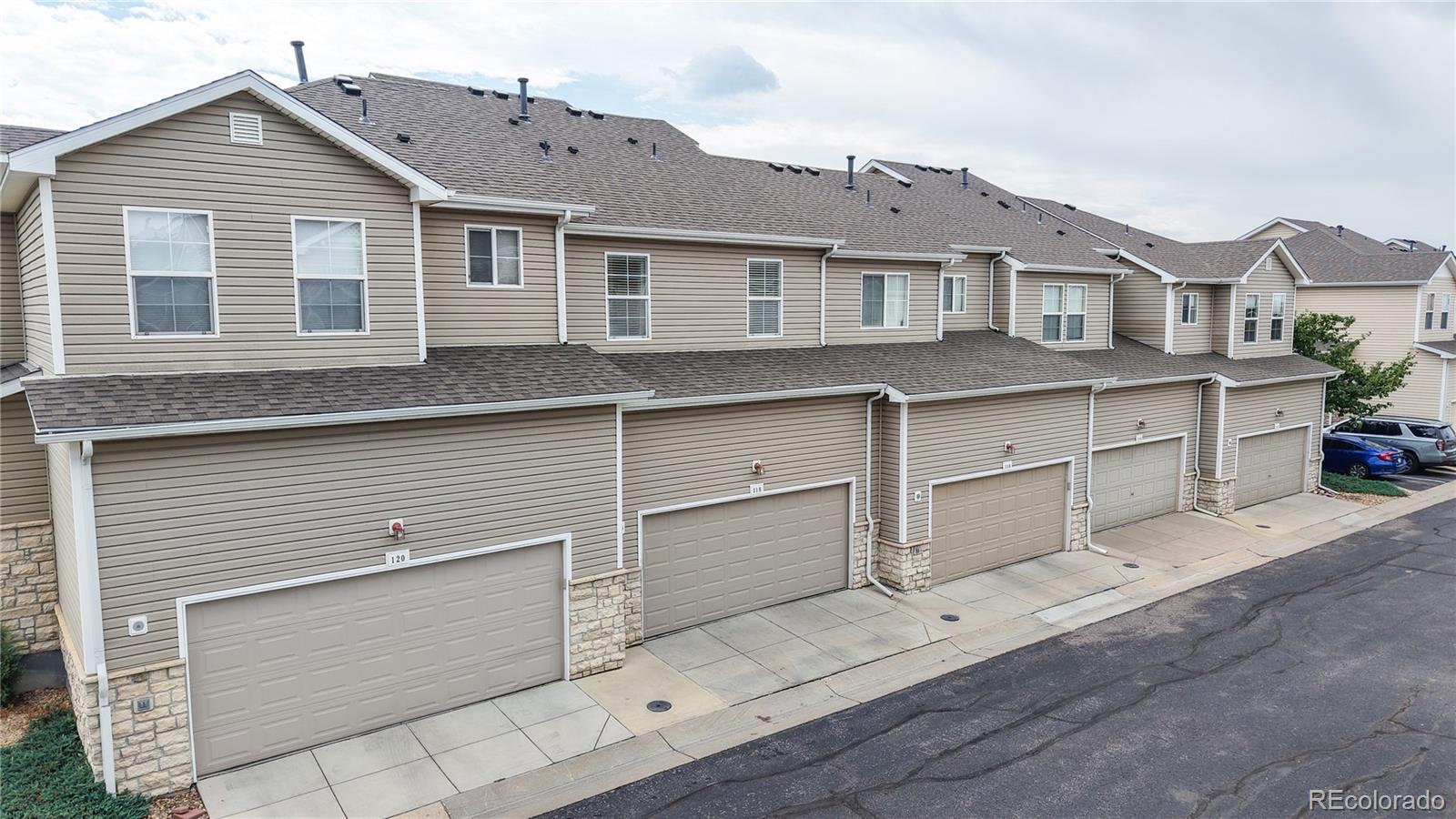 118 Foxglove Drive