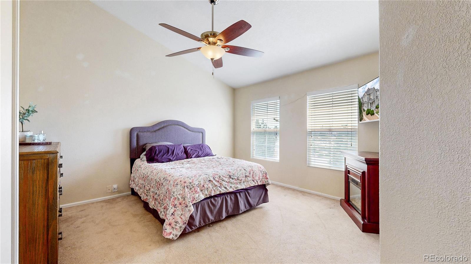 118 Foxglove Drive