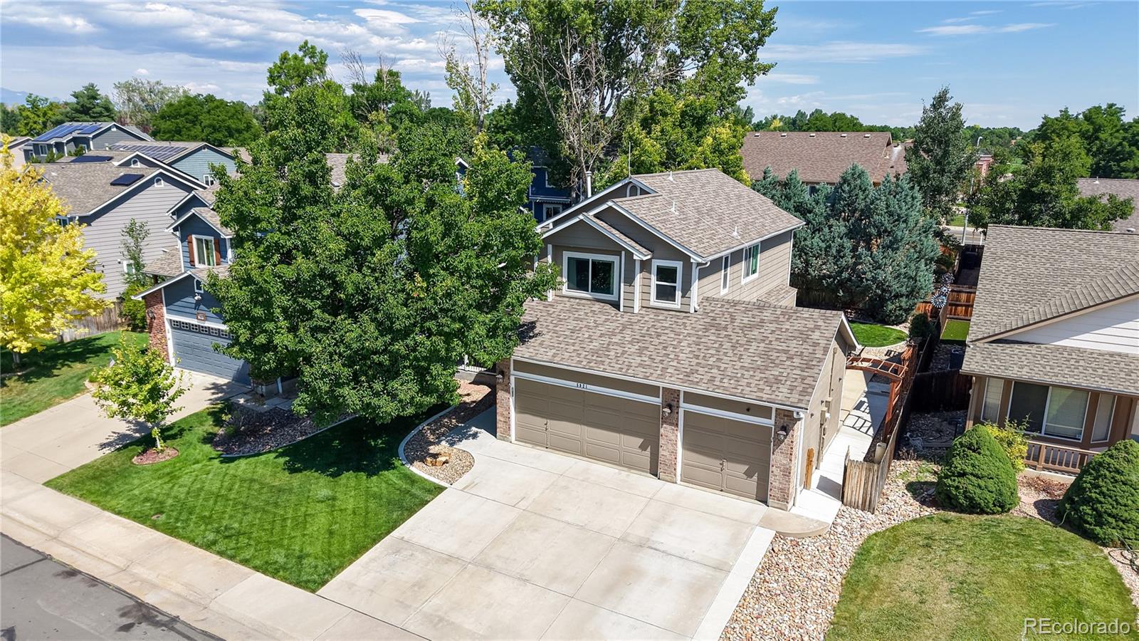 5821 W 114th Place