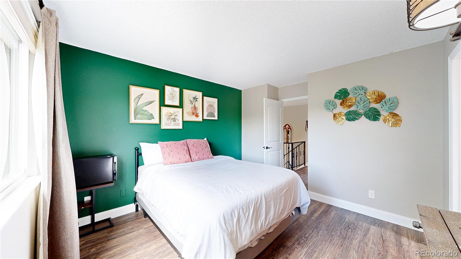 5821 W 114th Place